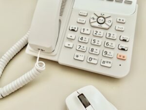 シンフォネットの電話番号貸しサービスの特徴と活用方法を紹介